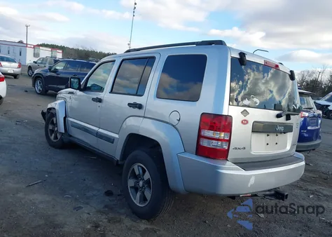 2008 Jeep Liberty Sport z USA, uszkodzony, nr VIN 1J8GN28K48W281318